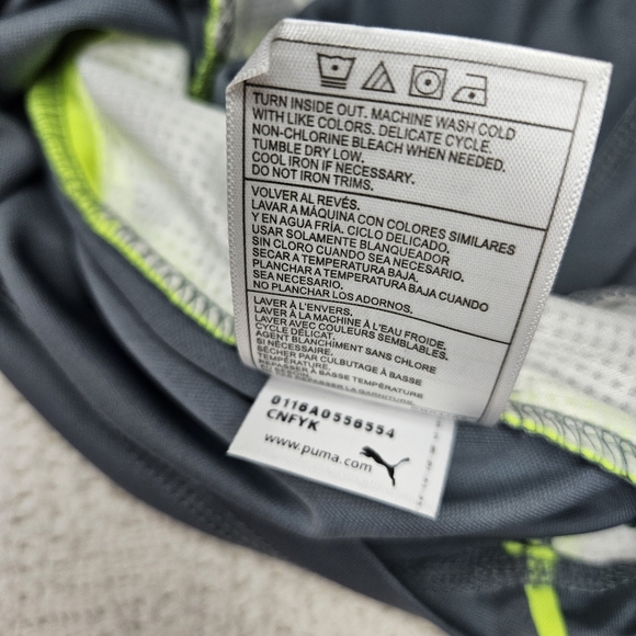 Puma Top Boys Size 14/16 Long Sleeve Top Shirt Gray Black Fluorescent Green - Picture 8 of 13